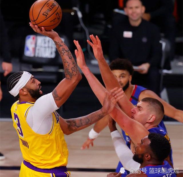 九游体育-费德勒连续三场比赛得分超过战术调整，湖人挑战极限！的简单介绍