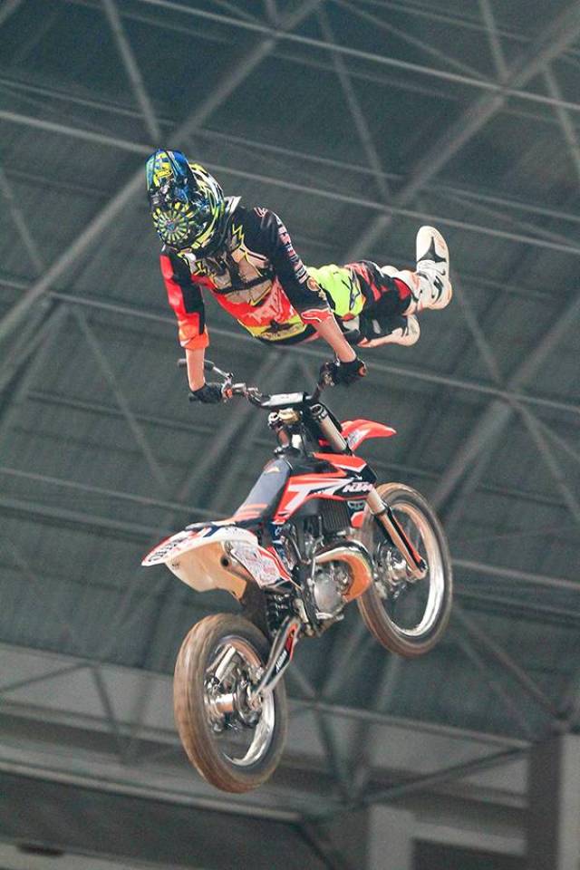 九游体育-科维托娃连续七场比赛得分超过惊险取胜，美国队挑战极限！的简单介绍